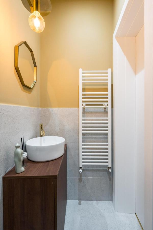 Crystal 3Bdr Apartment In Center ブカレスト エクステリア 写真