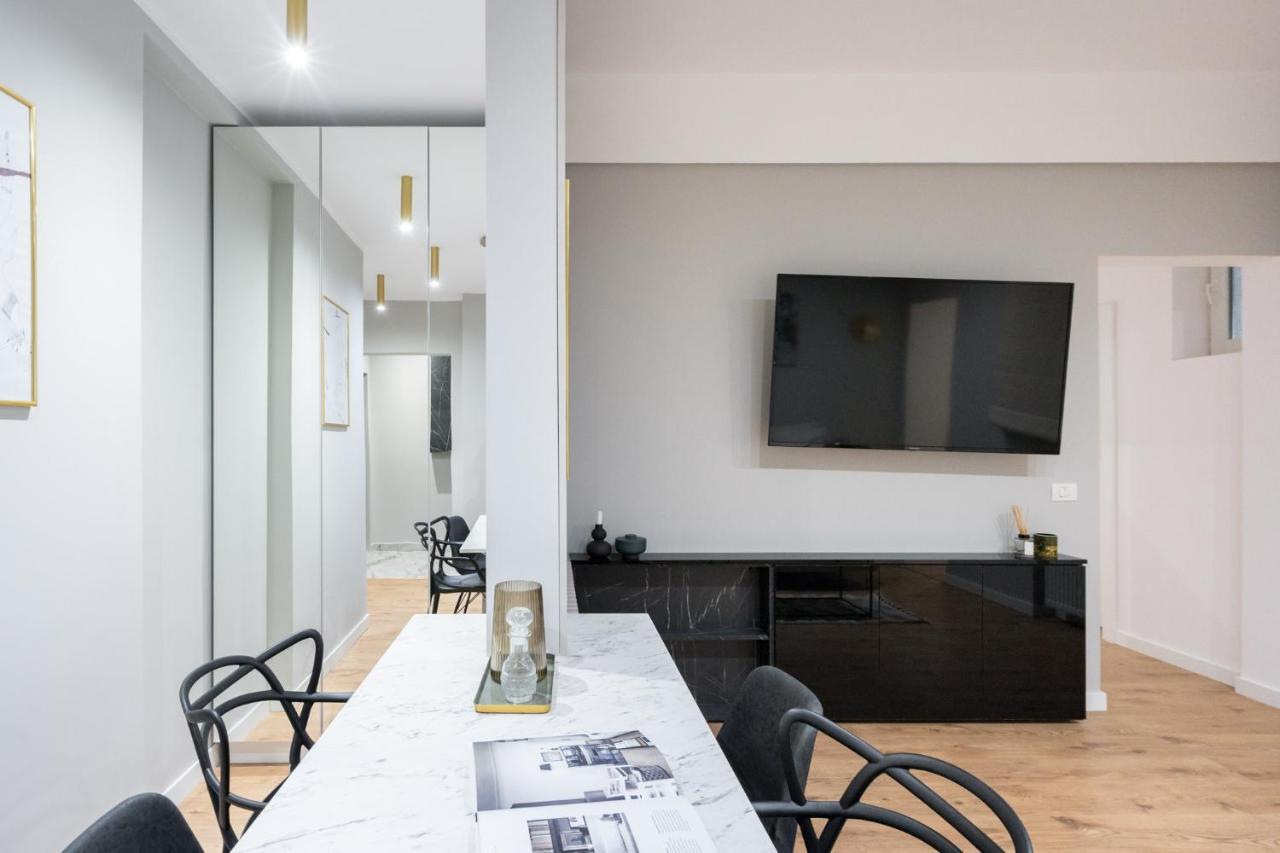 Crystal 3Bdr Apartment In Center ブカレスト エクステリア 写真