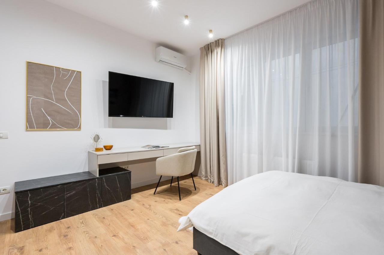 Crystal 3Bdr Apartment In Center ブカレスト エクステリア 写真