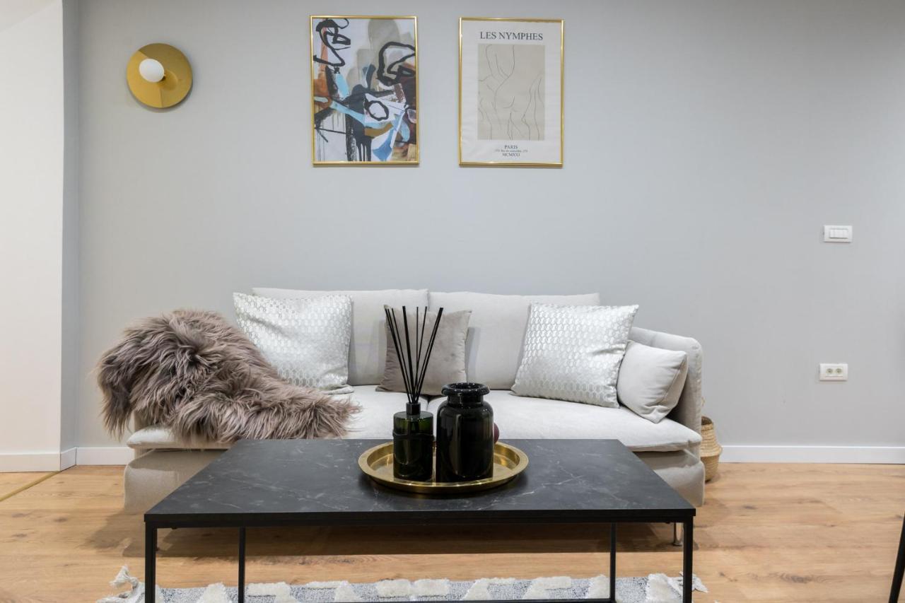 Crystal 3Bdr Apartment In Center ブカレスト エクステリア 写真
