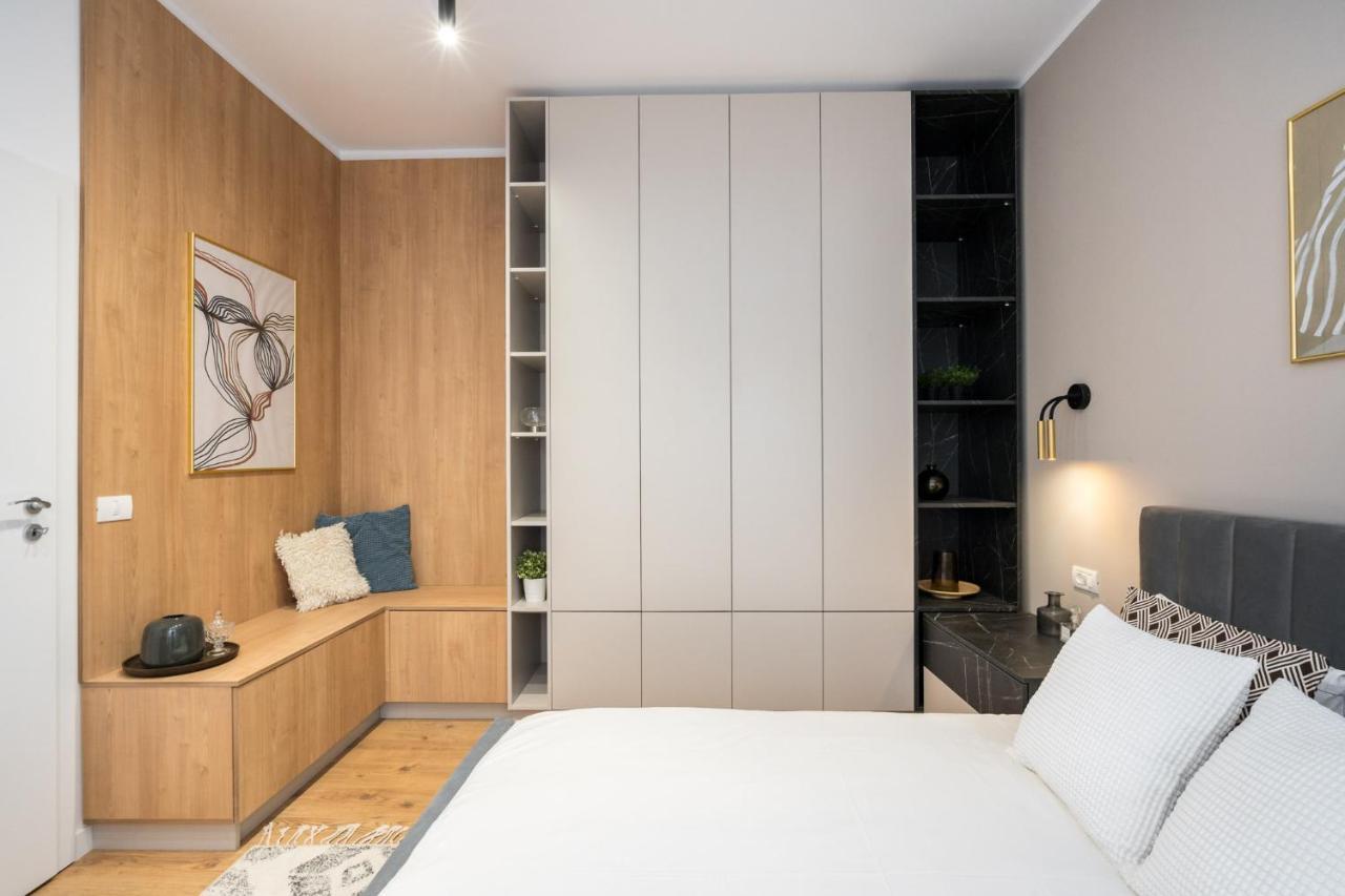 Crystal 3Bdr Apartment In Center ブカレスト エクステリア 写真
