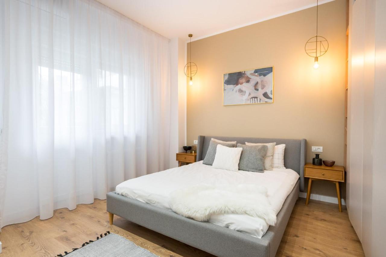 Crystal 3Bdr Apartment In Center ブカレスト エクステリア 写真